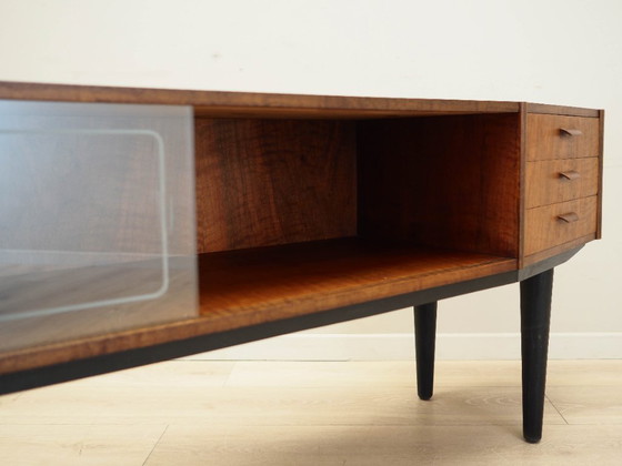 Image 1 of Credenza bassa in noce, design danese, anni '60, produzione: Danimarca