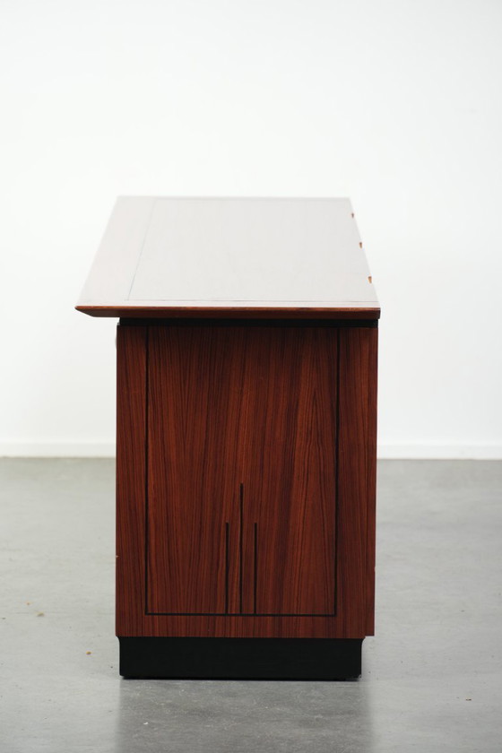 Image 1 of Art Deco design dressoir/ tv meubel van Schuitema uit de Decoforma serie