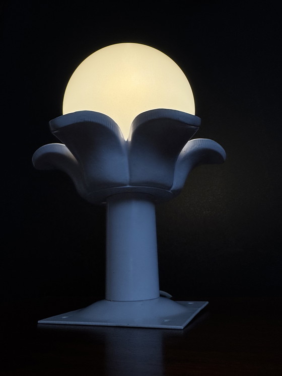 Image 1 of Lámpara de techo con forma de palmera opalina de los años 80.