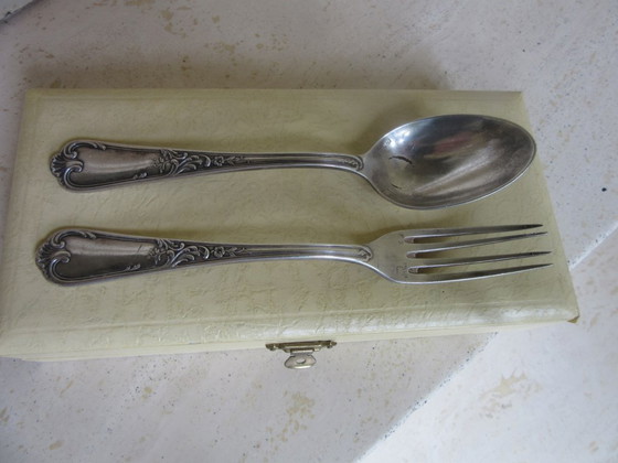 Image 1 of ERCUIS FRANCE Ensemble de couverts (cuillère et fourchette) argentés dans un coffret impeccable
