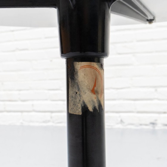 Image 1 of Tavolino da caffè Eames Contract Base Herman Miller