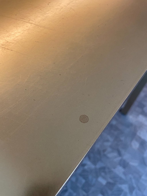 Tense dining table – MDF Italia