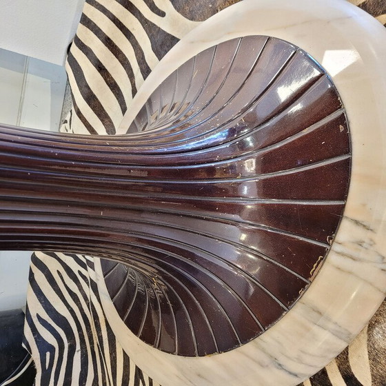 Image 1 of Vintage mahogany wood table and an oval Calacatta marble top by Vittorio Dassi, Italy