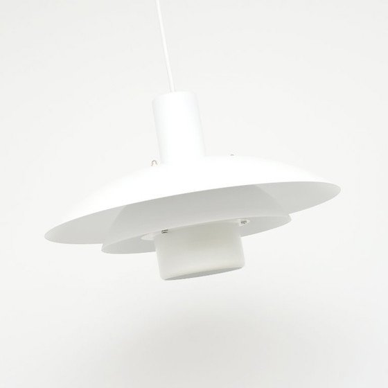 Image 1 of Lampe blanche de style scandinave, années 1970