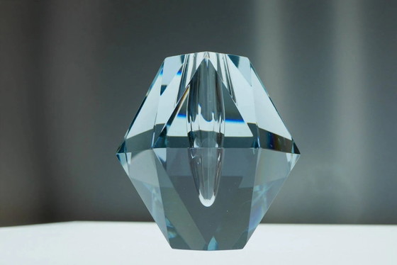 Image 1 of Diamond-shaped crystal vase from Strömbergshyttan