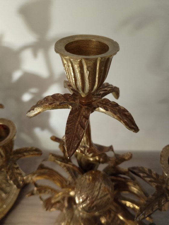 Image 1 of Een paar massief bronzen kandelaars met nimfenmotief, Franse kunst, 19e eeuw, periode Napoleon III.