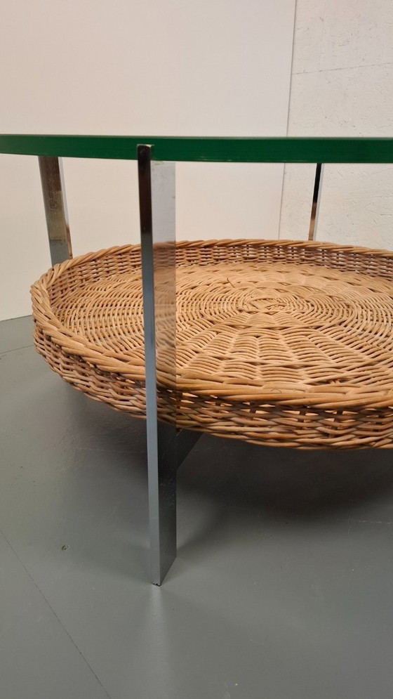 Image 1 of Mesa de centro cromo/vidrio/mimbre