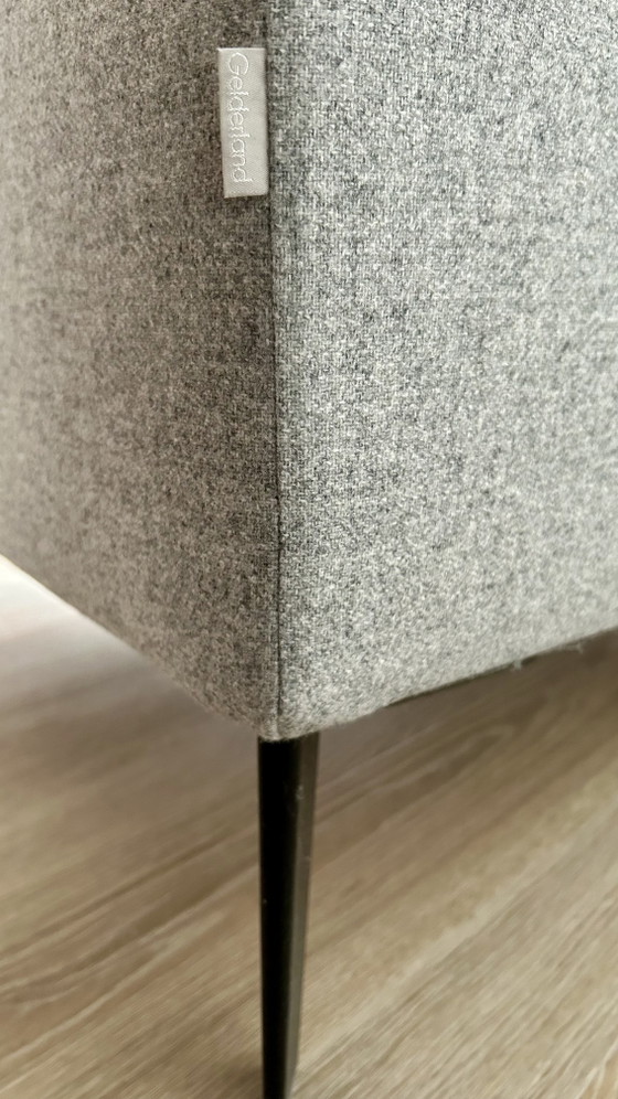 Gelderland Allure 7950 2.5-Seater Sofa – Metal, Textile (photo 8 of 8)