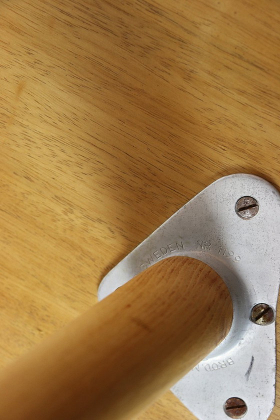 Image 1 of Skandinavischer schwedischer Couchtisch/Konsolentisch aus den 1970er Jahren – Walnuss