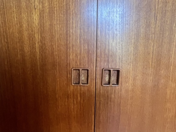 Vintage Sideboard – Cabinets, Wood (photo 10 of 15)