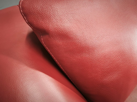 Image 1 of Divanotti Italienisches freistehendes Zweisitzer-Sofa aus rotem Leder
