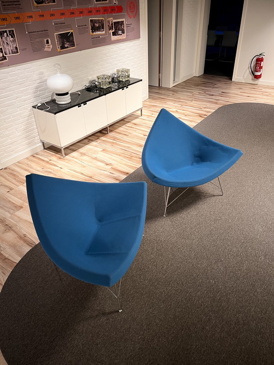 Image 1 of 2 chaises Vitra Coconut