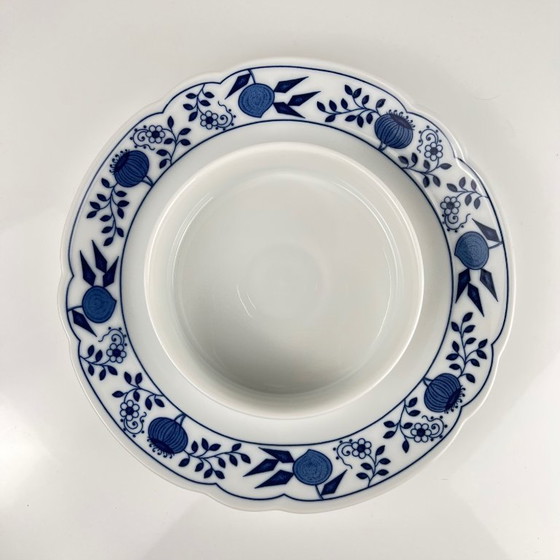 Image 1 of Grote ronde botervloot Hutschenreuther blauw uien porselein Duitsland vintage zeldzaam