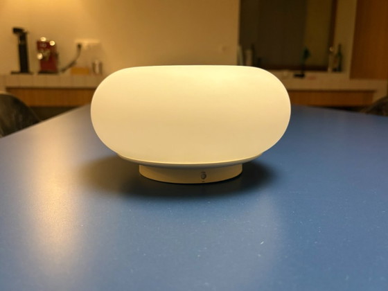 Image 1 of Minimalistische Scandinavische wandlamp van opaalglas