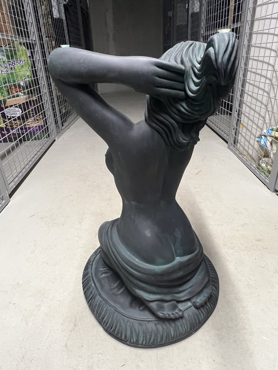 Image 1 of Bijzettafel naakte vrouw in stile art deco 