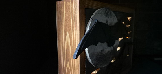 Image 1 of Luce d'atmosfera in ceramica fatta a mano con pipistrelli