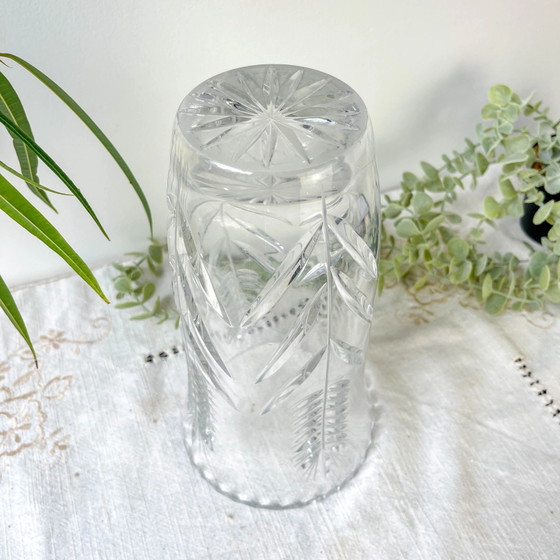 Vintage crystal vase with chiseled pattern (photo 8 of 9)