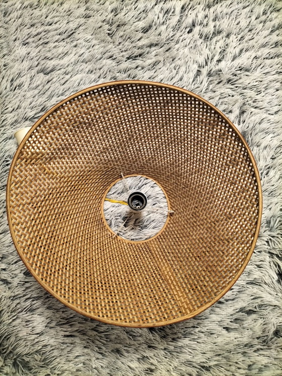 Natural rattan pendant lamp – Plastic (photo 6 of 6)