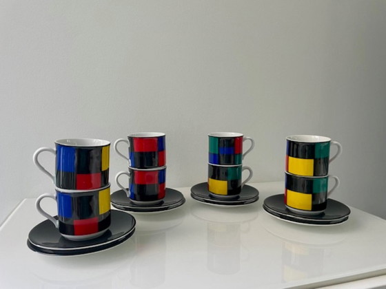 Image 1 of Postmodernes Tassen- und Untertassenset, 8-teilig