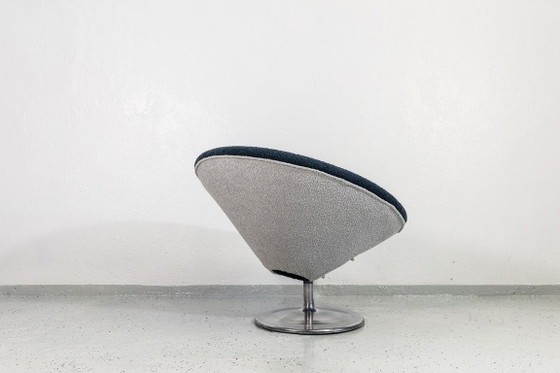 Ruimtevaartfauteuil in kegelvorm, Duitsland, jaren 70 – Textile (photo 4 of 13)