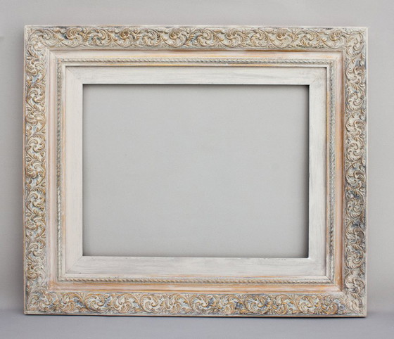 Image 1 of Gerestaureerde antieke houten lijst. Vintage houten lijst voor een schilderij, spiegel, foto, enz. Baroklijst.