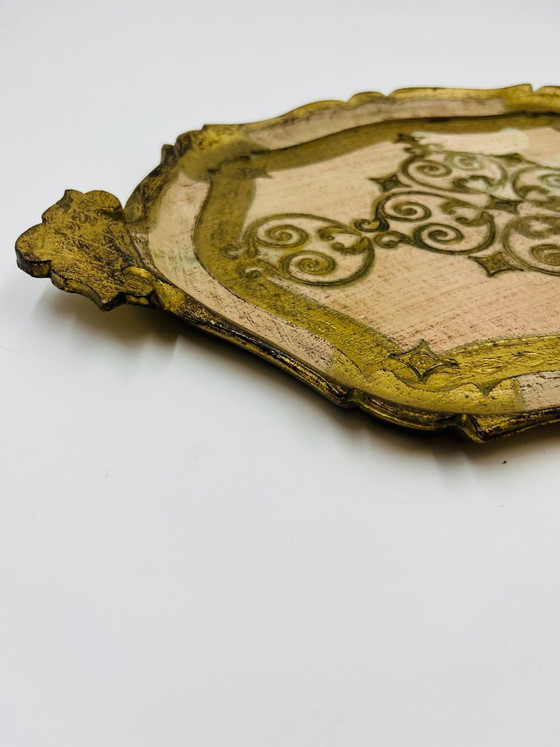 Image 1 of Vassoio fiorentino vintage in legno dorato, Italia