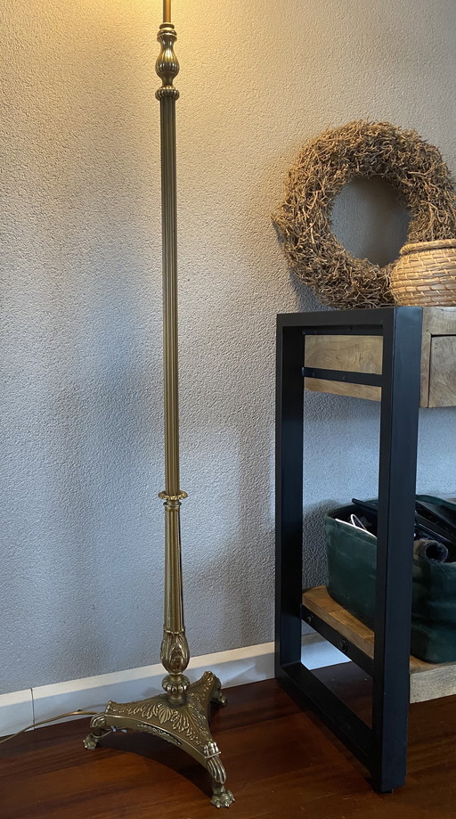 Lampadaire classique en laiton de style rococo