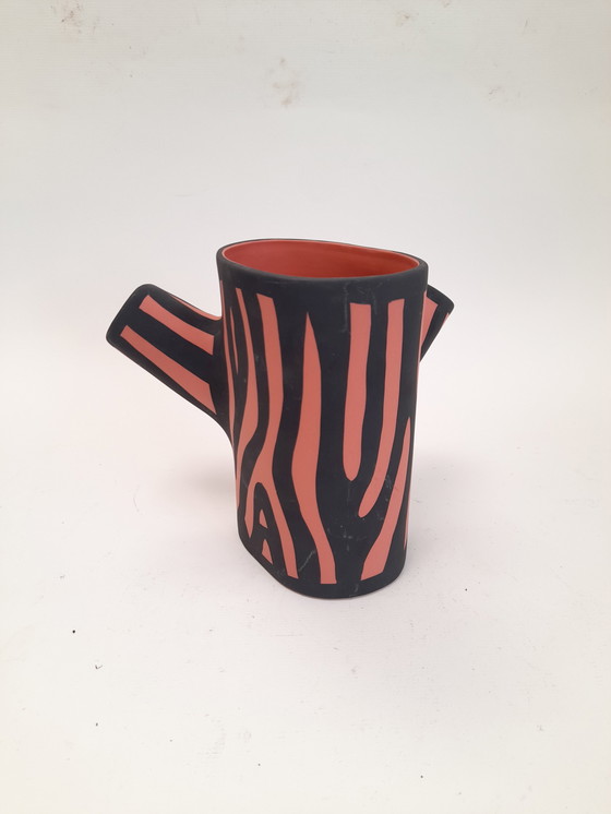 Image 1 of Vaso a forma di camion con albero di Richard Woods per Hay