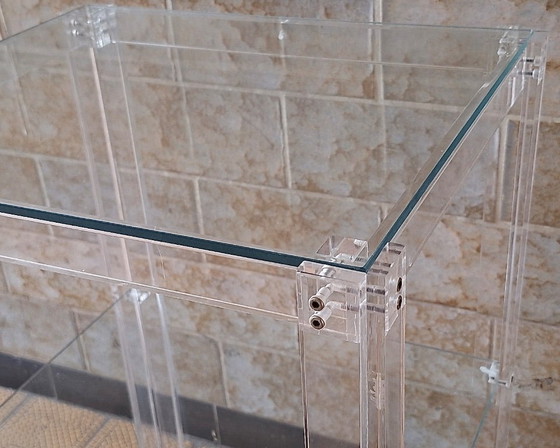 Image 1 of Vintage Italiaanse serveerwagen van plexiglas en glas, 1980
