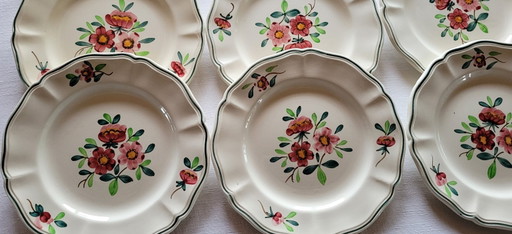 12 Dessert Plates with "AMAZONAS" decoration in off-white earthenware from the Sarreguemines potteries