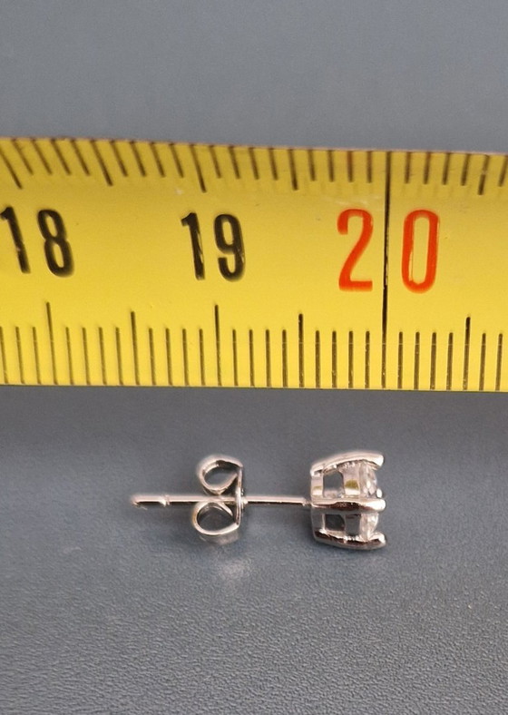 Earrings with gemstone – Moissanite, Wallets & small leather goods, Silver (photo 6 of 7)