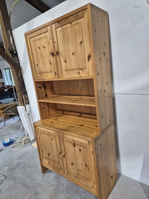 Armoire Domino Mobler en pin danois vintage – buffetkasten, Wood (photo 2 of 7)
