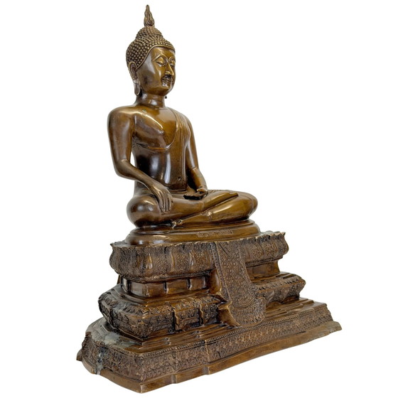 Buda tailandés de bronce Luang Phor sobre base ornamentada – 44,5 cm – Esculturas, Bronze (photo 3 of 11)