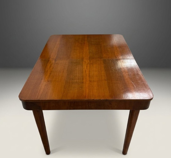 Image 1 of Uitschuifbare eettafel van hout, model Mid Century Jindřich Halabala, jaren 1950