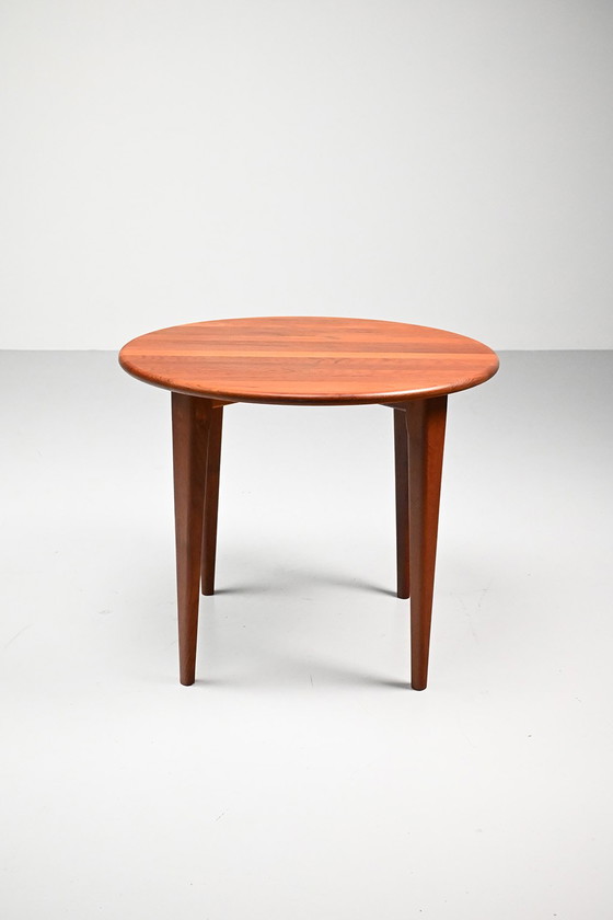 Image 1 of Mesa de centro o auxiliar de A. Mikael Laursen