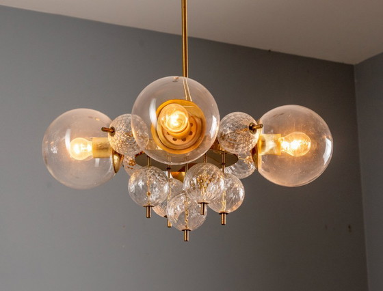 Image 1 of Lustre en verre et laiton, Jaroslav Bejvl, années 1970, Tchécoslovaquie