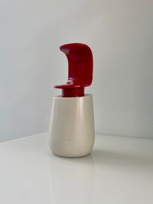Design soap dispenser Joseph Joseph C-Pump classic