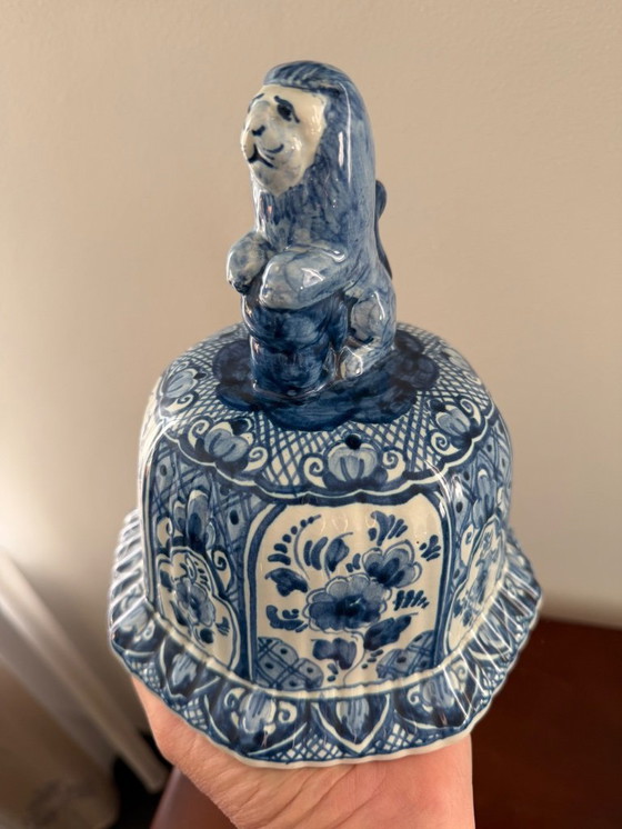Image 1 of 2 vases brand, old Delft.