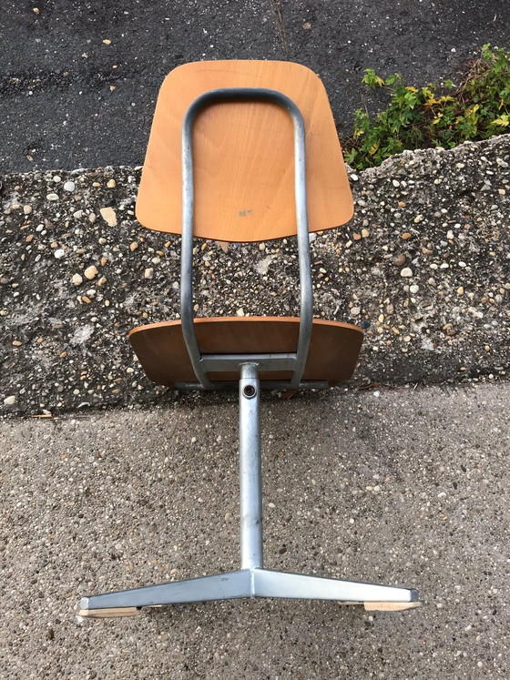 Swiss School Chairs from Embru, 1960s, Set of 3 – Dining chairs, polished steel (photo 5 of 6)