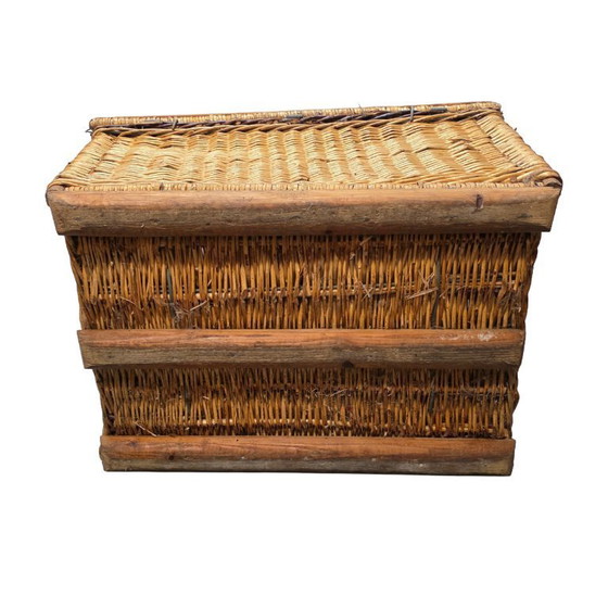 Image 1 of Oude grote Franse rieten mand, 1e helft 20e eeuw