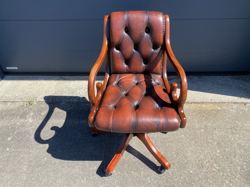 Engelse Chesterfield Bureaustoel Roodbruin – bureaustoelen, Leather, Wood (photo 2 of 5)
