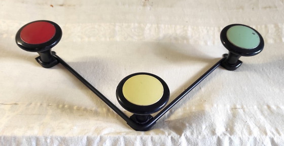 Image 1 of Appendiabiti da parete tricolore - anni '50/'60