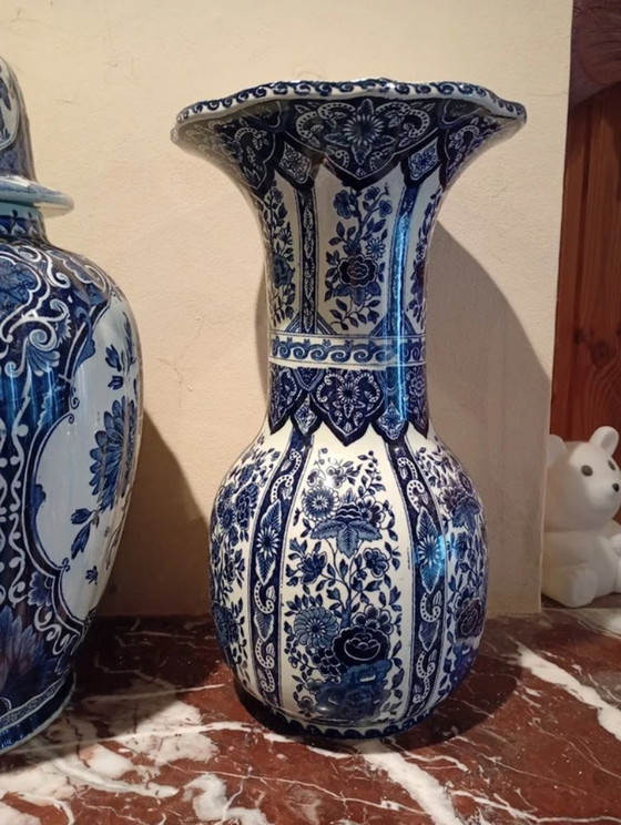Image 1 of Delft blue vases