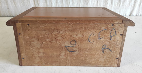 Image 1 of Escritorio modernista de pared en roble macizo - mediados del siglo XX