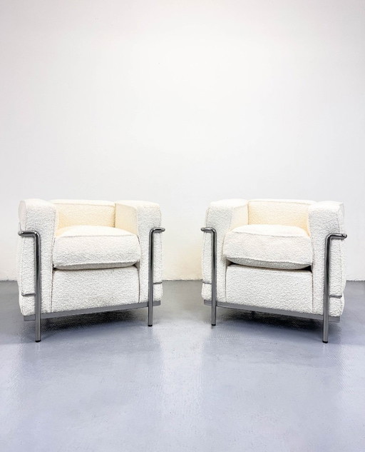 Lc2 Chair Bouclè Tissue, Le Corbusier, Cassina, Charlotte Perriand Seats