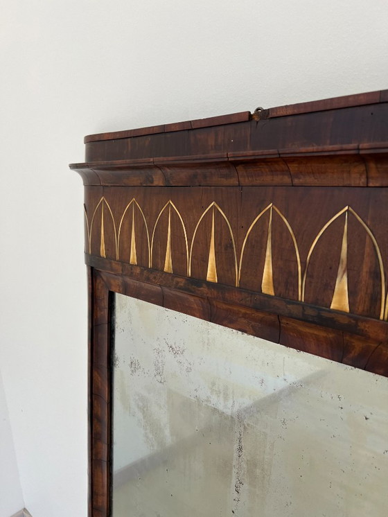 Image 1 of Cassettone - Noce - Comò con specchiera