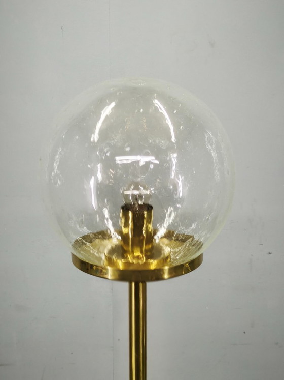 Lampadaire Space Age en Verre Bullé et Laiton, Tchécoslovaquie, Années 1970 – Brass (photo 4 of 12)