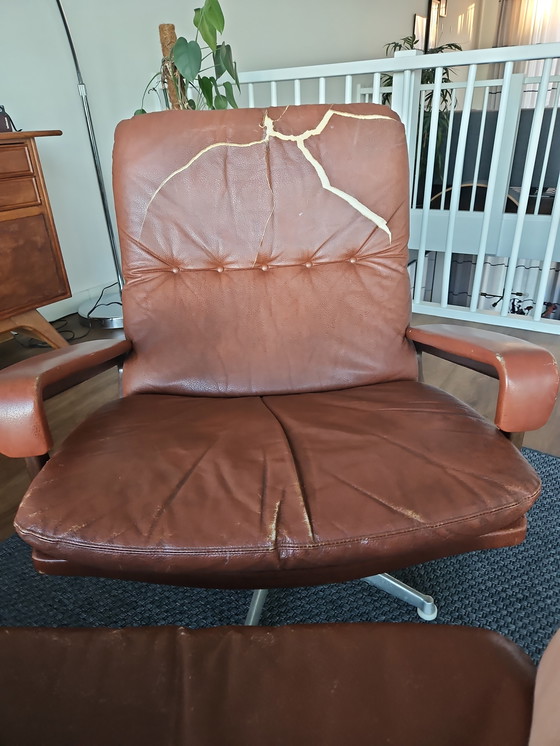 Image 1 of Set King Strässle Fauteuil / Lounge Chair Met Hocker