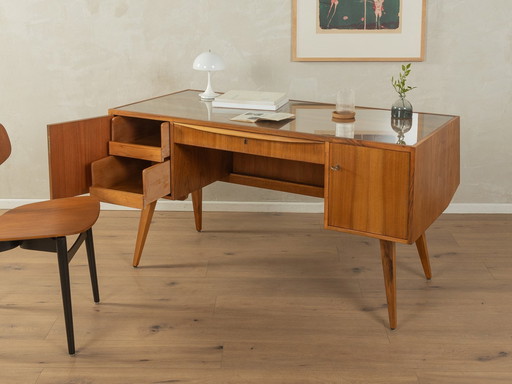 Freistehender Schreibtisch aus den 1950er Jahren