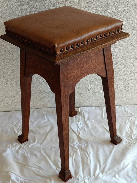 Image 1 of Antica sedia da pianoforte regolabile. Scuola di Amsterdam